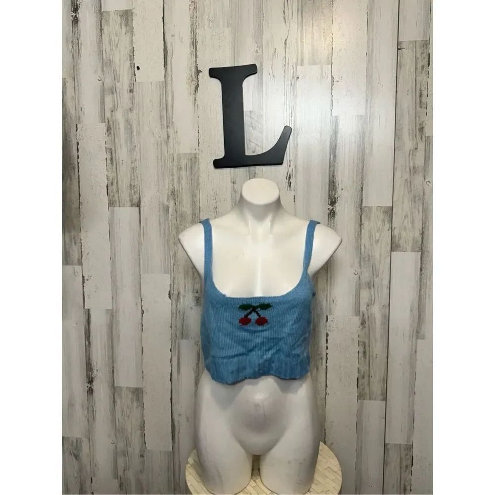 Blue Knit Cherry Embroidered Crop Top Tank Women’s Size L